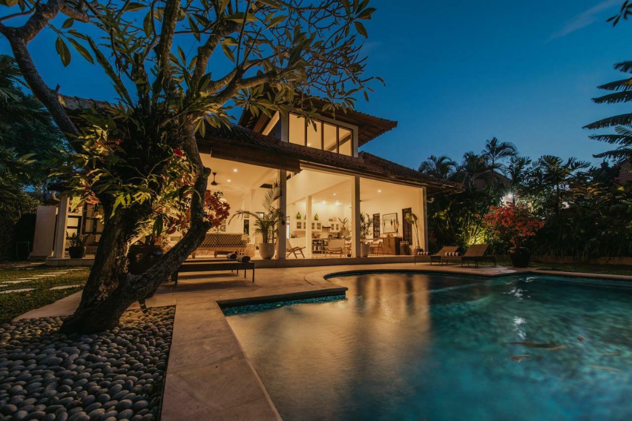 Villa Eight Семиньяк Экстерьер фото